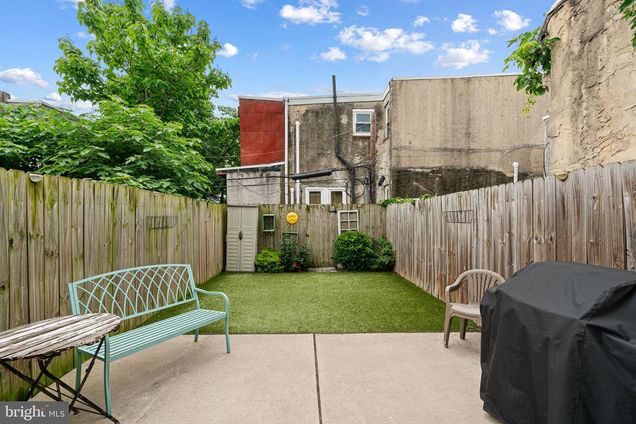 1304 S 21st Street PHILADELPHIA, PA Townhouse Sold - Photo 1 of 33. Opens carousel modal