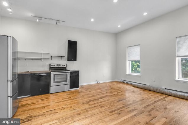 2106 E York Street Unit 3 PHILADELPHIA, PA Apartment Active - Photo 1 of 12. Opens carousel modal