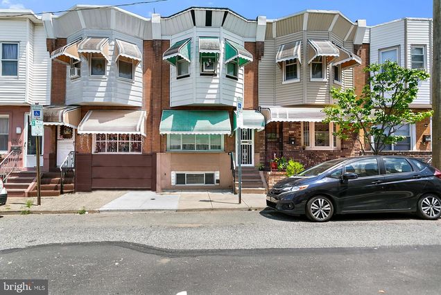 2633 S Iseminger Street PHILADELPHIA, PA Townhouse Active - Photo 1 of 24. Opens carousel modal