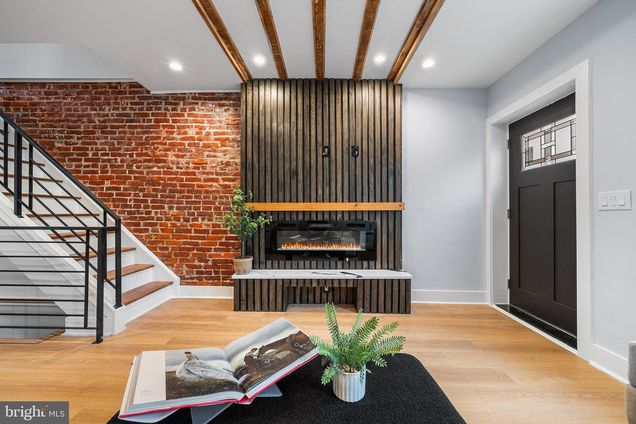 3159 Agate Street