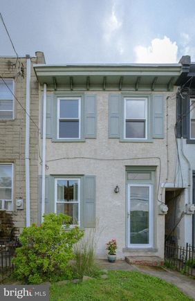 207 Krams Avenue