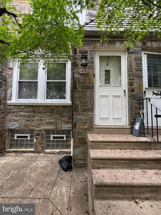 3324 Longshore Avenue PHILADELPHIA, PA Townhouse Active - Photo 1 of 9. Opens carousel modal