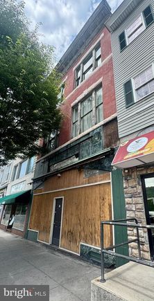 29 E Centre Street MAHANOY CITY, PA Multifamily Active - Photo 1 of 55. Opens carousel modal