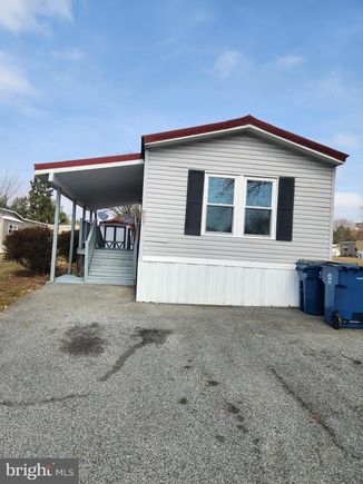 807 Lake Drive MOUNT WOLF, PA House Sold - Photo 1 of 10. Opens carousel modal