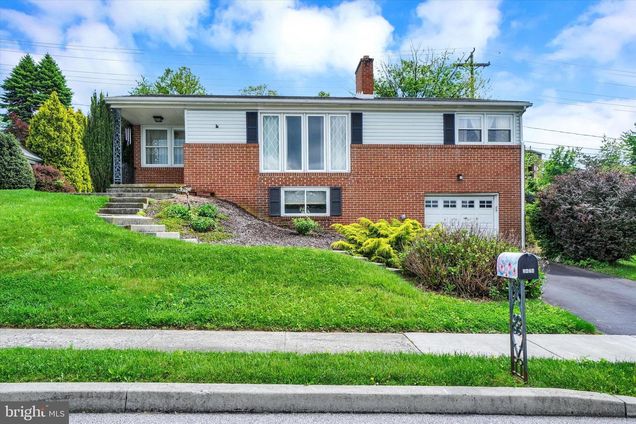 2474 Eastwood Drive YORK, PA House Sold - Photo 1 of 27. Opens carousel modal