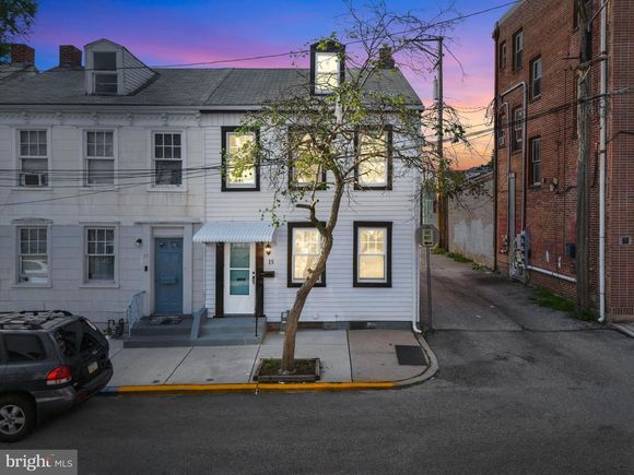 15 W South Street YORK, PA Townhouse Active - Photo 1 of 42. Opens carousel modal