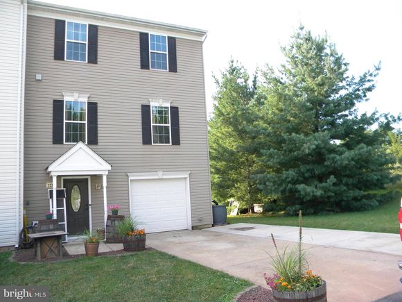 2231 Walnut Bottom Road Unit 16