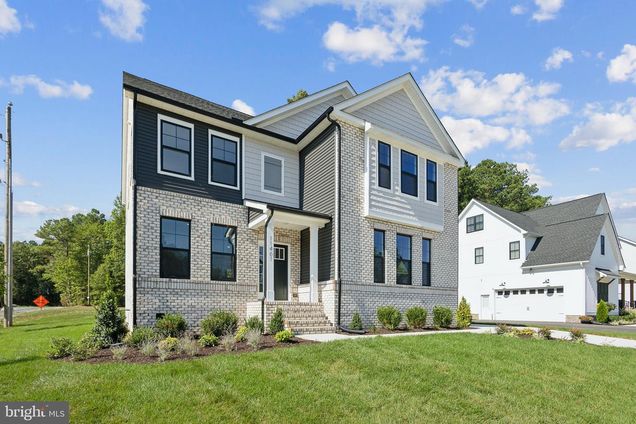 94 Whispering Oaks Drive STAUNTON, VA House Pending - Photo 1 of 17. Opens carousel modal