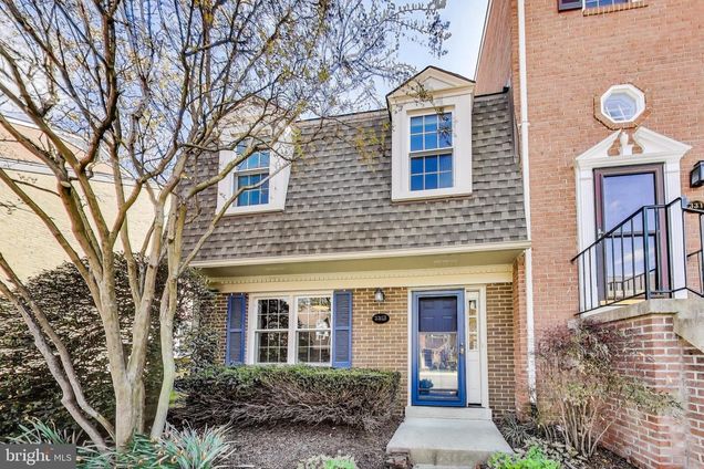 3313 5th Street S ARLINGTON, VA Condo Sold - Photo 1 of 1. Opens carousel modal