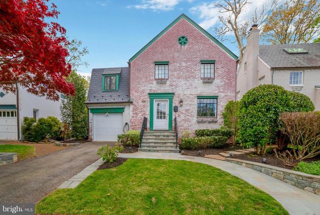 3206 19th Street N ARLINGTON, VA House Sold - Photo 1 of 69. Opens carousel modal