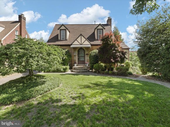 5929 Washington Boulevard ARLINGTON, VA House Sold - Photo 1 of 49. Opens carousel modal