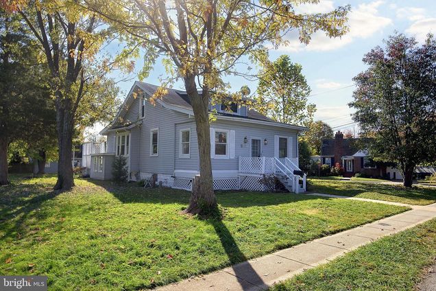 2530 18th Street N ARLINGTON, VA House Sold - Photo 1 of 26. Opens carousel modal