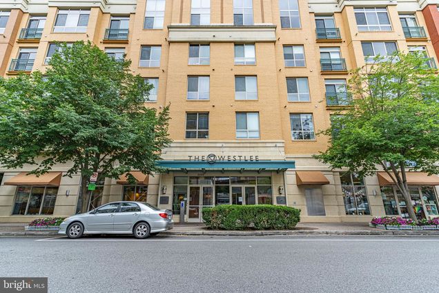 2200 N Westmoreland Street Unit 229 ARLINGTON, VA Apartment Active - Photo 1 of 38. Opens carousel modal