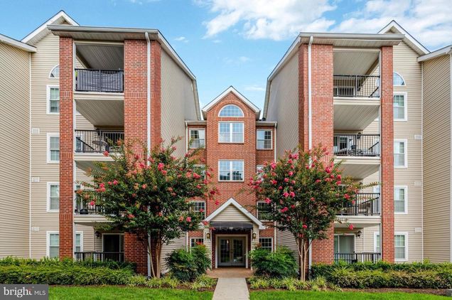 Pointe At Park C - 3307 Wyndham Circle Unit 2157 ALEXANDRIA, VA Apartment Active - Photo 1 of 58. Opens carousel modal