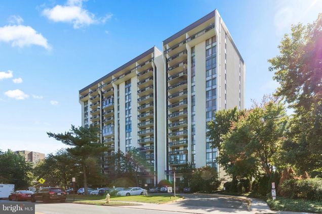 Greenhouse - 5300 Holmes Run Parkway Unit 712 ALEXANDRIA, VA Apartment Active - Photo 1 of 31. Opens carousel modal
