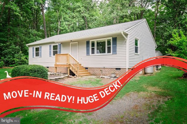 113 Stoney Point Road CUMBERLAND, VA House Active - Photo 1 of 21. Opens carousel modal