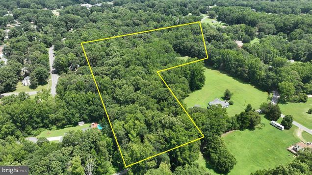 15102 Spruce Avenue CHESTER, VA Plot of land Active - Photo 1 of 7. Opens carousel modal