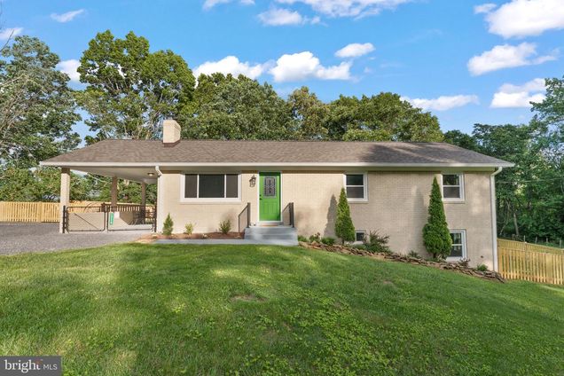 13179 Scotts Mill Road CULPEPER, VA House Active - Photo 1 of 44. Opens carousel modal