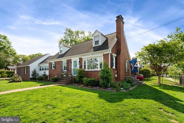 1217 Stafford Avenue FREDERICKSBURG, VA House Sold - Photo 1 of 51. Opens carousel modal