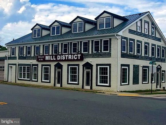 1801 #102 Princess Anne Street FREDERICKSBURG, VA Apartment Active - Photo 1 of 6. Opens carousel modal