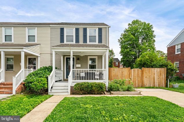 6005 Monticello Road ALEXANDRIA, VA Townhouse Sold - Photo 1 of 42. Opens carousel modal