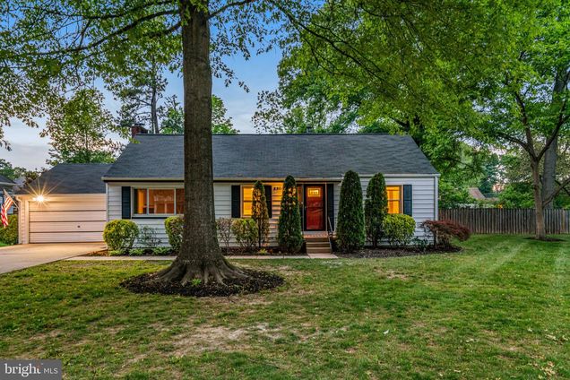 8808 Oak Leaf Drive ALEXANDRIA, VA House Sold - Photo 1 of 30. Opens carousel modal