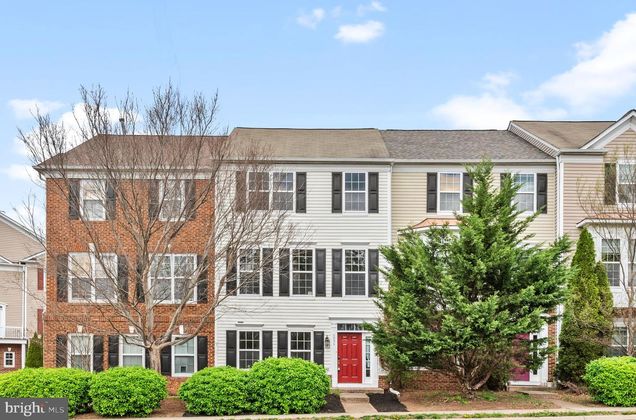 4996 Centreville Farms Road