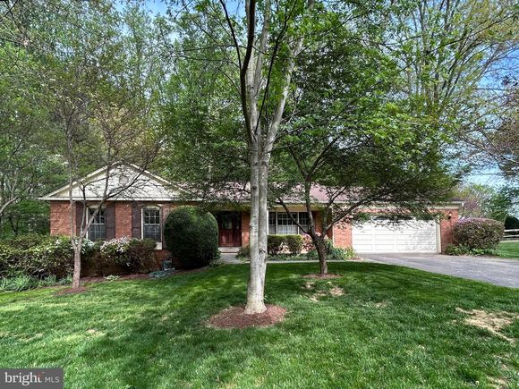 1829 Horseback Trail VIENNA, VA House Sold - Photo 1 of 19. Opens carousel modal