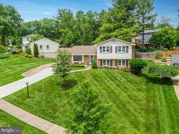 9622 Counsellor Drive NW VIENNA, VA House Sold - Photo 1 of 42. Opens carousel modal