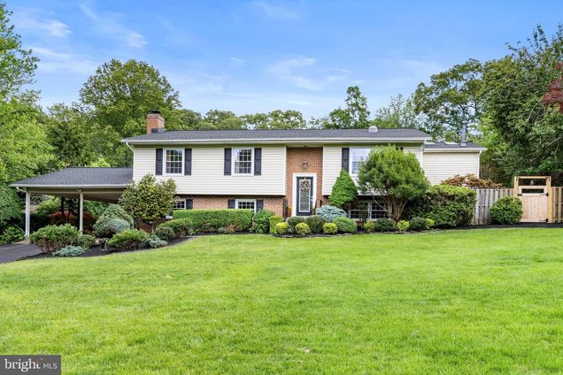 12509 Northern Valley Court HERNDON, VA House Sold - Photo 1 of 53. Opens carousel modal