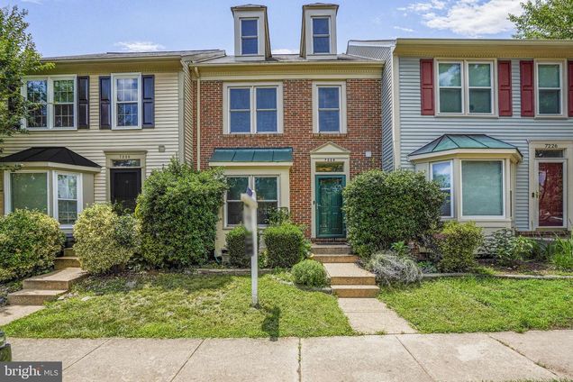 7228 Lensfield Court