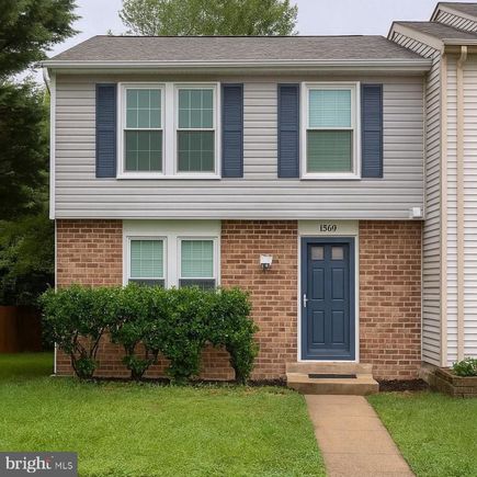 13639 Clarendon Springs Court CENTREVILLE, VA Townhouse Active - Photo 1 of 12. Opens carousel modal