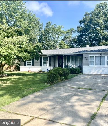 4227 Fairglen Drive