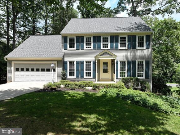 1566 Old Eaton Lane