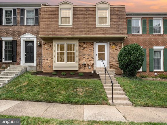 6916 Lafayette Park Drive ANNANDALE, VA Townhouse Active - Photo 1 of 29. Opens carousel modal