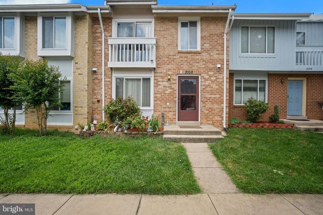 2102 Berger Place HERNDON, VA Townhouse Active - Photo 1 of 30. Opens carousel modal
