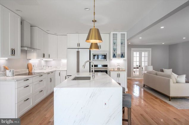 4122 Ferry Landing Road