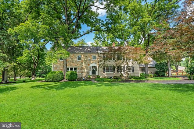 5200 Prestwick Drive FAIRFAX, VA House Active - Photo 1 of 51. Opens carousel modal