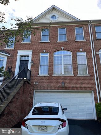 4257 Upper Park Drive FAIRFAX, VA Townhouse Active - Photo 1 of 29. Opens carousel modal
