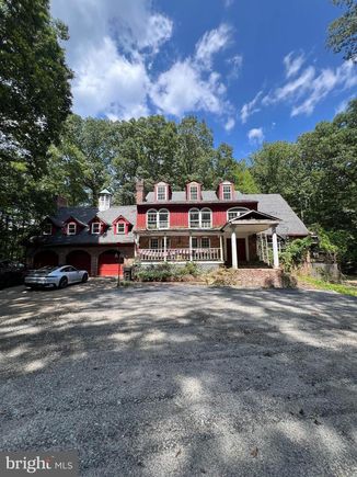 8605 Running Fox Court