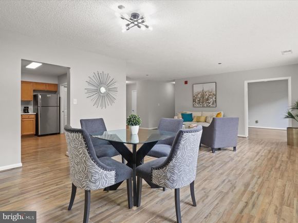3713 S George Mason Drive Unit T2W