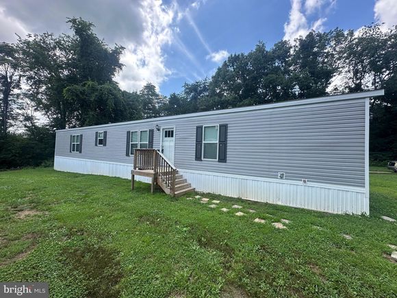 204 Shady Grove Road RUCKERSVILLE, VA House Active - Photo 1 of 21. Opens carousel modal