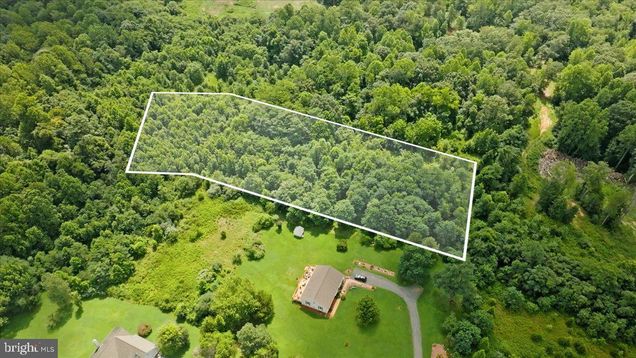 Lot E Jones Pl KING GEORGE, VA Plot of land Active - Photo 1 of 24. Opens carousel modal