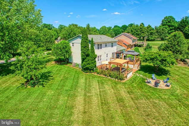 17650 Madison Avenue HAMILTON, VA House Sold - Photo 1 of 64. Opens carousel modal