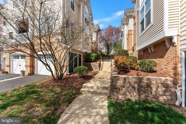 43840 Hickory Corner Terrace Unit 112
