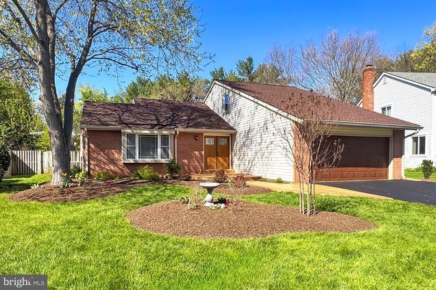 123 Kale Avenue STERLING, VA House Sold - Photo 1 of 28. Opens carousel modal