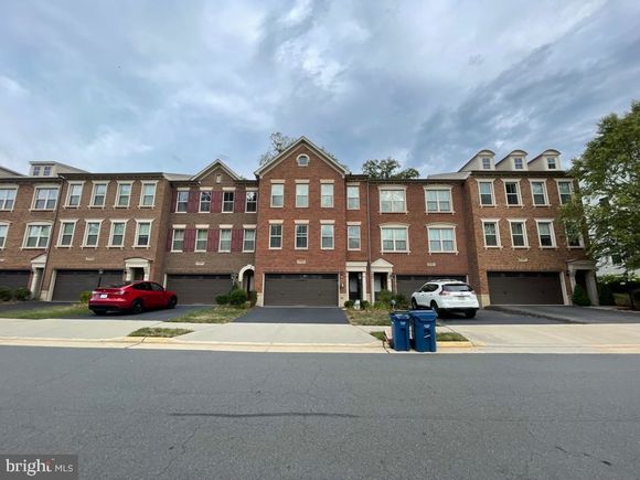 23265 Tradewind Drive BRAMBLETON, VA Townhouse Active - Photo 1 of 37. Opens carousel modal