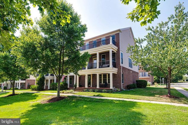 41052 Coltrane Square