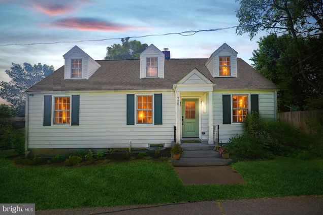 720 E Stephens Lane PURCELLVILLE, VA House Sold - Photo 1 of 57. Opens carousel modal
