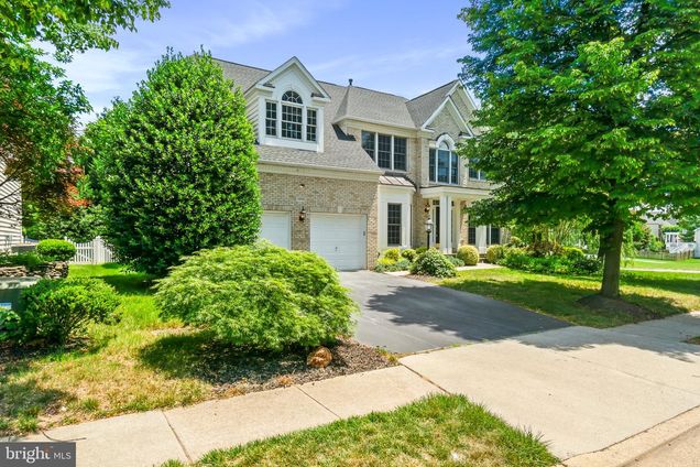 22804 Portico Place BRAMBLETON, VA House Active - Photo 1 of 53. Opens carousel modal